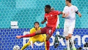 开云-队报：吉达国民有意扎卡里亚，沙特方面开出的高薪让该球员心动